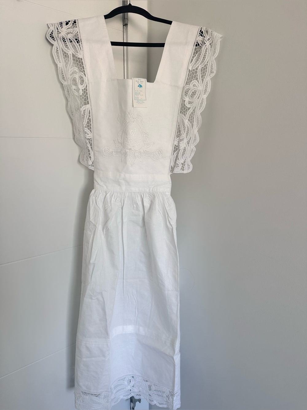Handmade Pinafore style Apron with lace detail white cotton